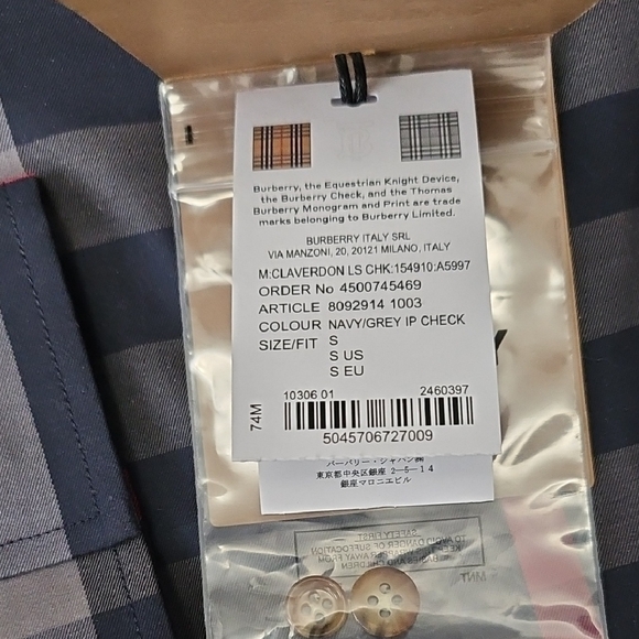 Burberry Blue and Red Casual Button Down Shirt - Picture 3 of 6